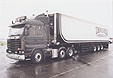 Scania 143 M Streamline Kühlkoffersattelzug